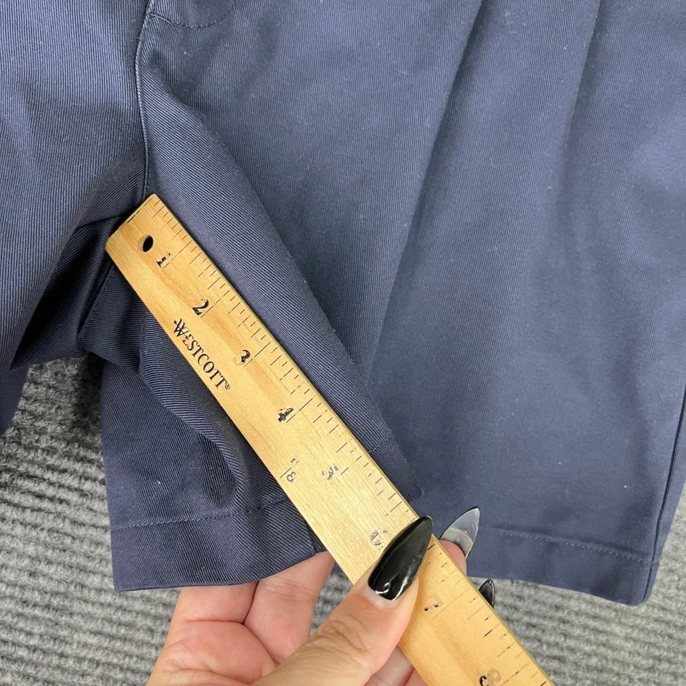 LL Bean Natural Fit Pleated Chino Shorts Mens 37 Navy Twill Casual Outdoor Wear‎